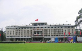 TOUR DU LỊCH HỌC SINH: DINH THỐNG NHẤT - CÔNG VIÊN NƯỚC ĐẦM SEN